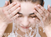 洗面奶有哪些常識？同一部位只需洗20秒