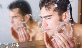 用毛巾洗臉可以嗎？油皮和中性皮可以