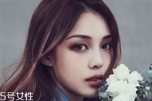 2018秋冬酒紅色眼妝怎么畫？神秘又有女人味的妝容