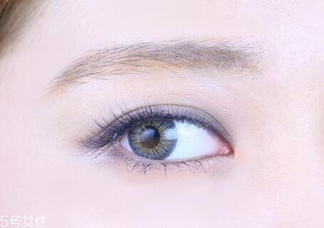 西柚色眼影怎么畫？教你畫高冷女神妝容