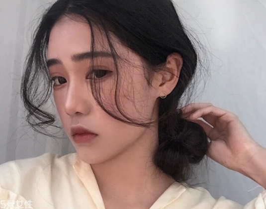 楓葉妝要掌握哪些要點？顯白又不挑皮