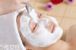 面膜和其他產(chǎn)品區(qū)別是什么？面膜保濕時間短