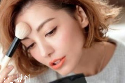 粉底液色號(hào)選錯(cuò)了怎么辦？可以充當(dāng)高光或陰影