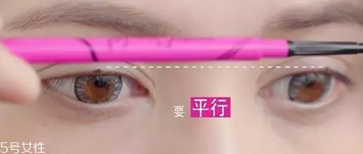 眼線液筆不出水怎么辦？畫眼線的常見誤區(qū)