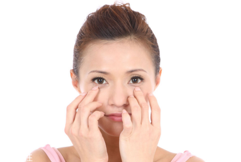 開(kāi)眼角有什么風(fēng)險(xiǎn)？開(kāi)眼角并不適合所有人