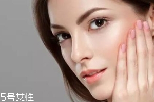 新手適合用什么高光？粉色珠光最好