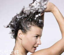 氨基酸洗發(fā)水有必要買(mǎi)嗎？唯一缺點(diǎn)是貴