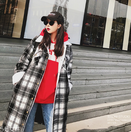 紅色衛(wèi)衣適合什么人穿？紅紅火火過新年