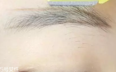 自然不做作的毛流眉怎么畫？紋理清晰有弧度
