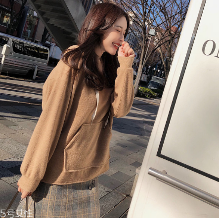 衛(wèi)衣適合什么體型人穿？不同體型選擇不同款式