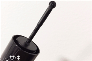 mac滾輪眼線液好用嗎？超棒的眼妝神器