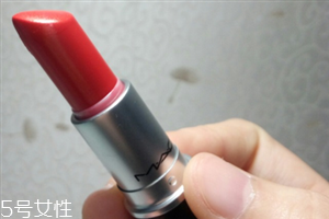 mac sweet sakura適合黃皮嗎？口紅要選擇適合自己的