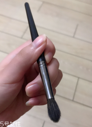 鼻影刷怎么用？鼻影的正確畫法