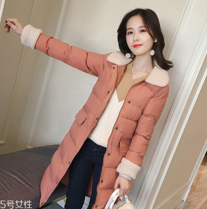 小個(gè)子女生適合什么款式棉服？打造冬日浪漫情緣