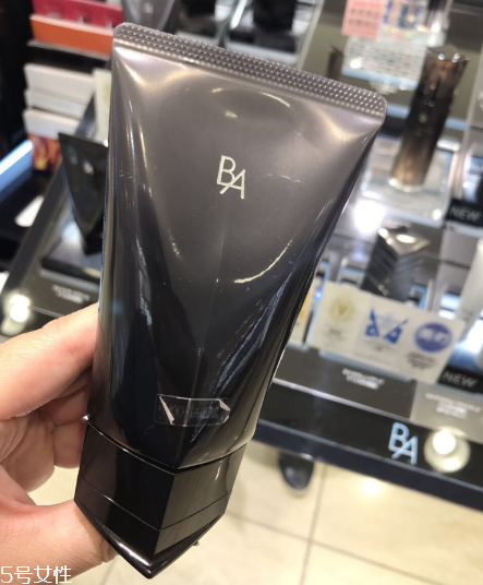 pola黑ba洗面奶好用嗎？挑不出毛病的一款洗面奶