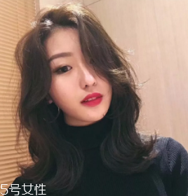 外翻卷發(fā)適合哪些人？御姐氣質(zhì)的臉