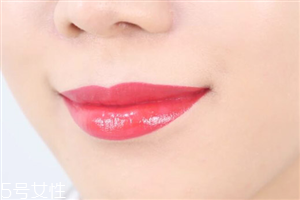 紅唇妝怎么畫(huà)最好看？復(fù)古紅唇妝的畫(huà)法
