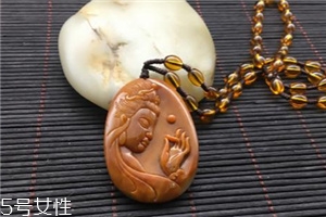 黃龍玉能碰水嗎？冷水是可以碰的