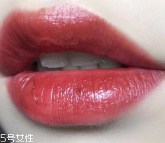 Mac口紅哪個(gè)顏色最火？6款最愛唇色試色