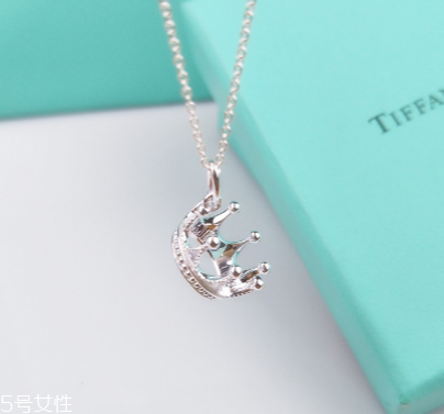 項(xiàng)鏈纏在一起怎么辦？教你輕松解開(kāi)項(xiàng)鏈打結(jié)