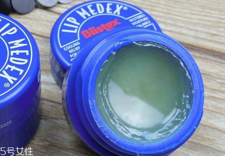 blistex小藍(lán)罐怎么用？性價(jià)比超高的護(hù)唇膏