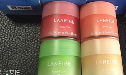 蘭芝限量唇膜哪個好聞？敷唇膜前熱敷效果更好