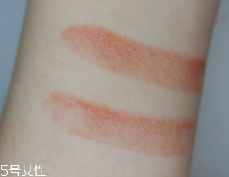 冬天護(hù)膚用霜還是乳？6款適合冬天用的護(hù)膚品推薦