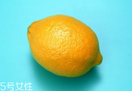 檸檬精油能美白嗎？強(qiáng)效對抗黑色素