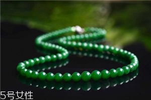 翡翠冰種和糯種哪個好？原來有這么大的區(qū)別