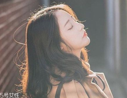 什么短發(fā)發(fā)型最清爽養(yǎng)眼？鎖骨短發(fā)發(fā)型推薦