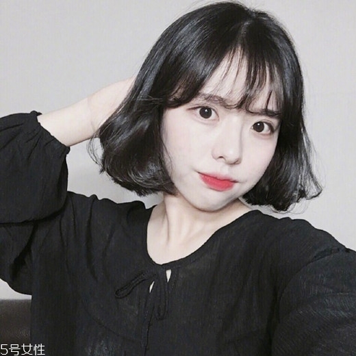 內扣短發(fā)適合什么臉型？臉小是關鍵