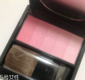 選對(duì)腮紅要注意哪些？十款不踩雷腮紅推薦