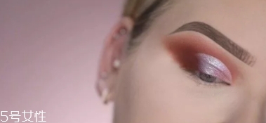 huda beauty沙漠盤怎么畫？油管大神一步步示范