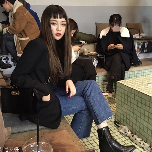 二次元?jiǎng)⒑＿m合什么發(fā)型？讓你個(gè)性十足