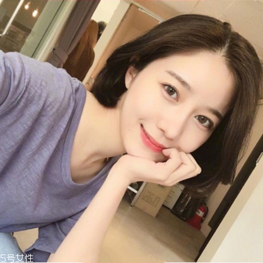 女生發(fā)質(zhì)軟適合什么發(fā)型？胖圓臉顯瘦發(fā)型參考