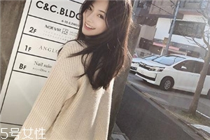 毛衣粘上羽絨毛怎么辦？五大妙招來助陣
