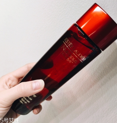 雅詩(shī)蘭黛紅石榴和雪花秀滋陰哪個(gè)好？