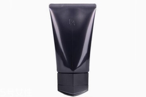 熟齡肌護(hù)膚品有哪些？吃土都要買的凍齡護(hù)膚品
