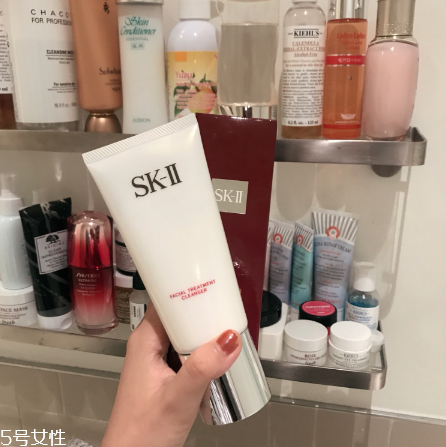 sk2洗面奶和cpb洗面奶哪個(gè)好用？無(wú)限回購(gòu)的洗面奶