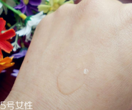 ipsa流金水什么味道？爛荔枝的味道