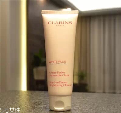 百雀羚護(hù)膚品孕婦服能用嗎？這些牌子孕婦可以放心使用