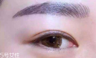 為什么明星都不紋眉？不能隨意趕潮流