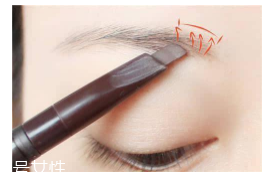 眉毛畫壞了怎么補(bǔ)救？12種拯救方法都在這里了