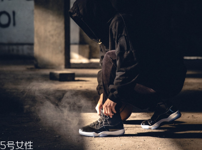 運動鞋和皮鞋的尺碼一樣嗎？皮鞋和運動鞋尺碼有差別