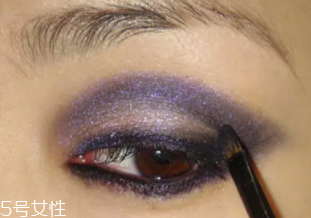 紫色眼影怎么畫(huà)好看？淡紫色超有女人味