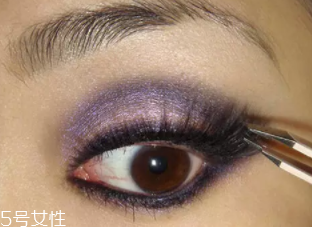 紫色眼影怎么畫(huà)好看？淡紫色超有女人味