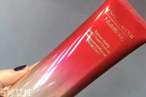 雅詩蘭黛洗面奶是皂基嗎？來分析一下成分