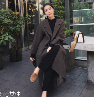 白領(lǐng)女性赴約穿什么好？長款氣質(zhì)大衣有格調(diào)和氣質(zhì)