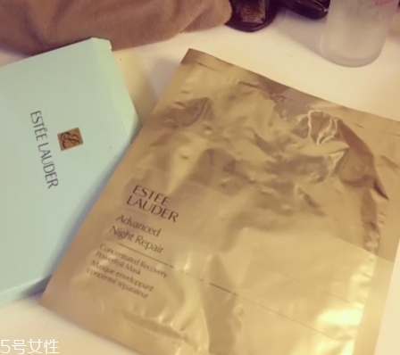 雅詩蘭黛面膜要不要洗？要看是哪一款面膜