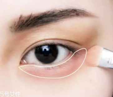 過(guò)年涂什么口紅？這些唇色讓親屬夸你好看